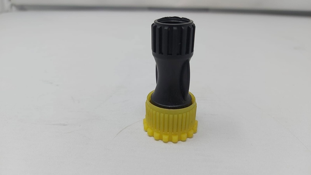 [MA-XFCHXF-CHRE-0322] Boquilla de 4 salidas hembra COMETA